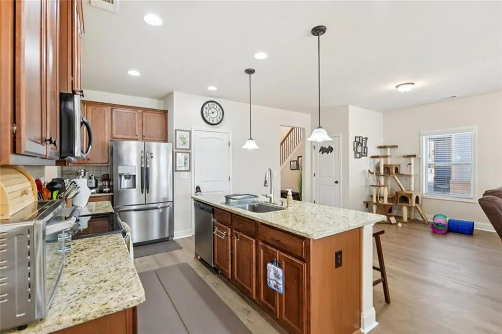 2002 Bridgewater Pass Hampton, GA 30228