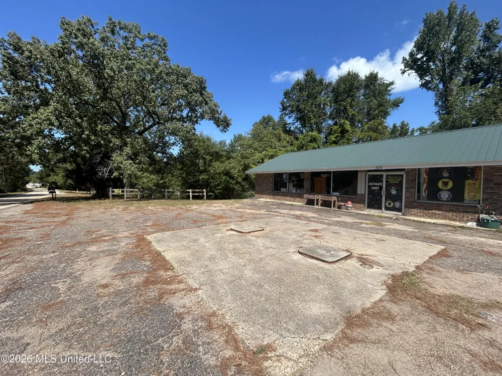 510 Southgate Road Hattiesburg, MS 39401