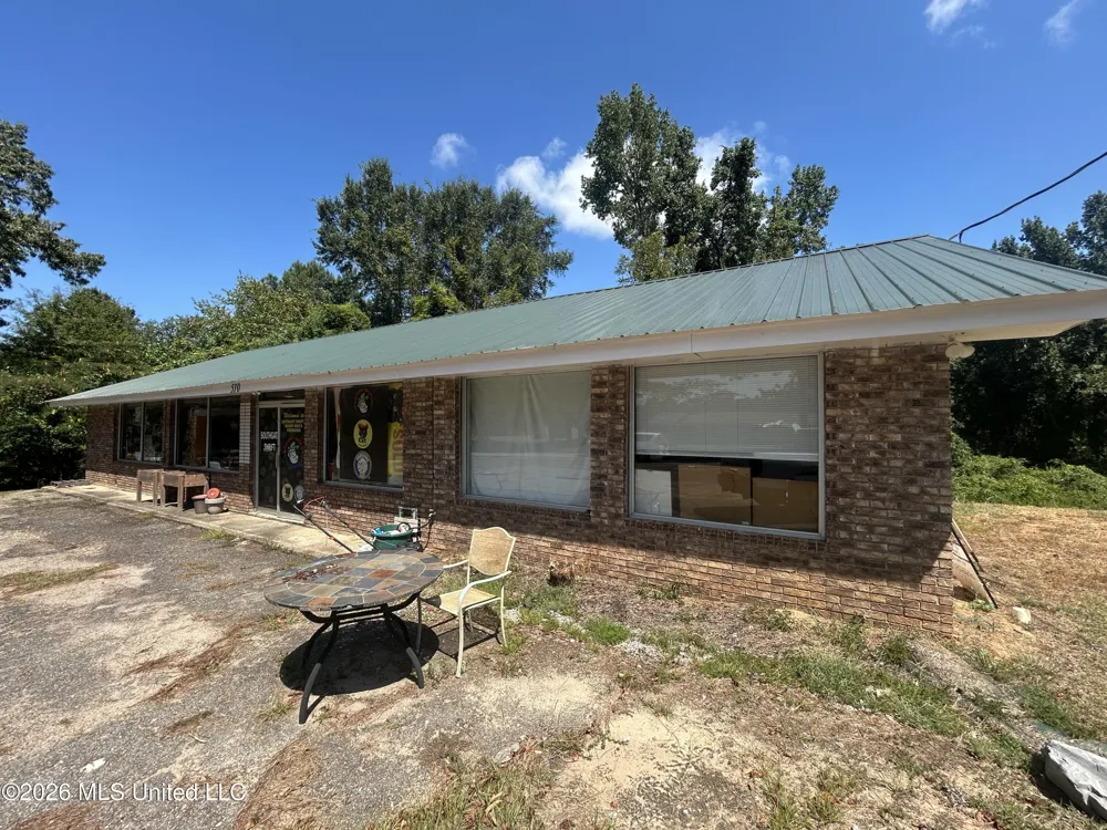 510 Southgate Road Hattiesburg, MS 39401