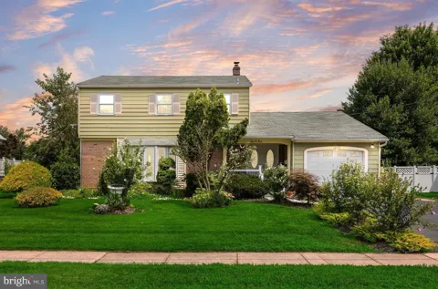 109 CARDINAL ROAD