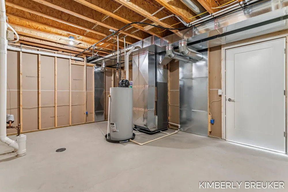11802 Everett Avenue Allendale, MI 49401
