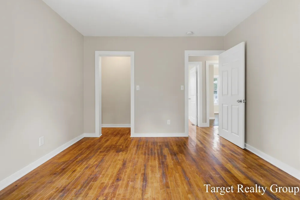 2129 Stafford Avenue SW Grand Rapids, MI 49507