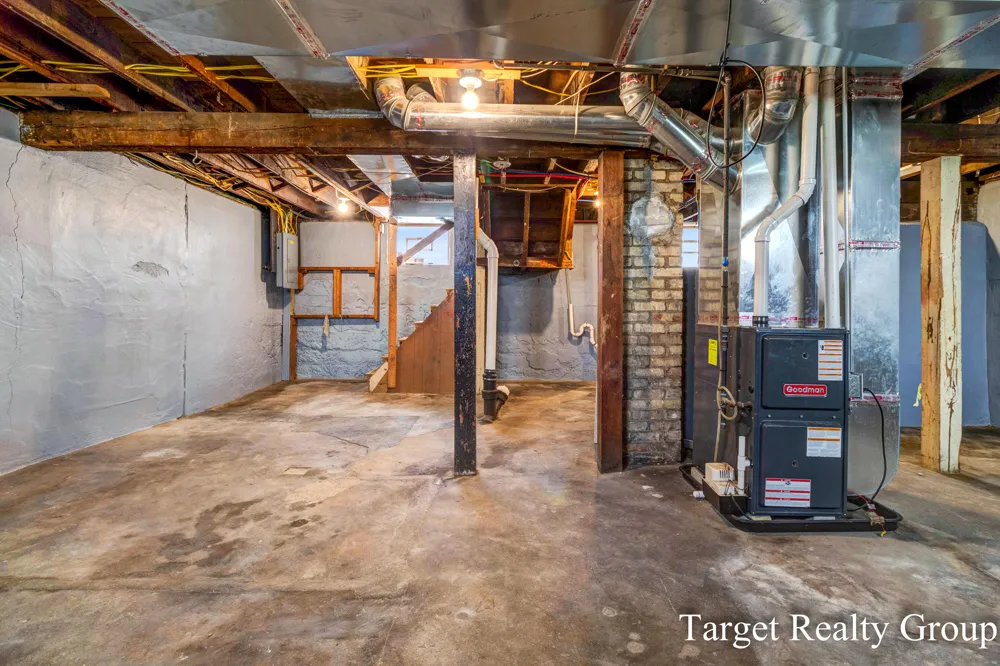 2129 Stafford Avenue SW Grand Rapids, MI 49507