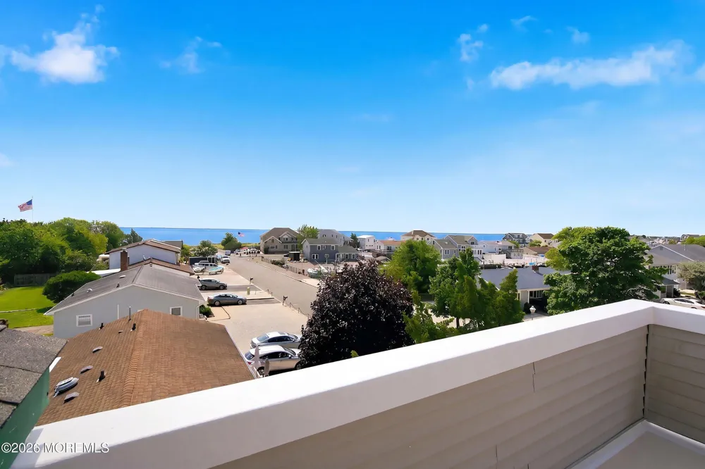 369 Tuscarora Avenue Waretown, NJ 08758