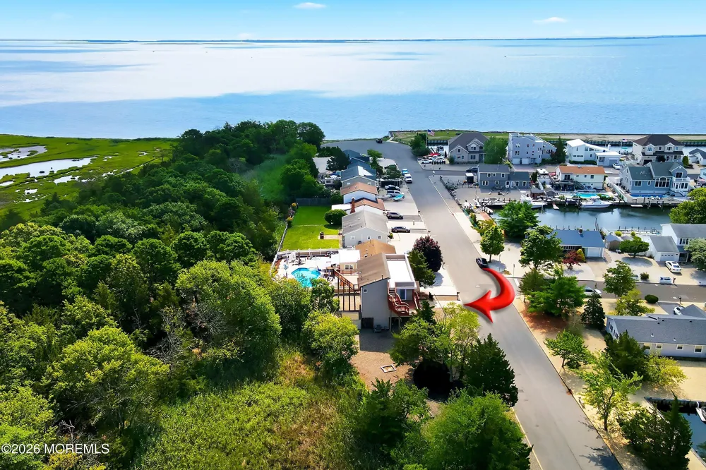 369 Tuscarora Avenue Waretown, NJ 08758