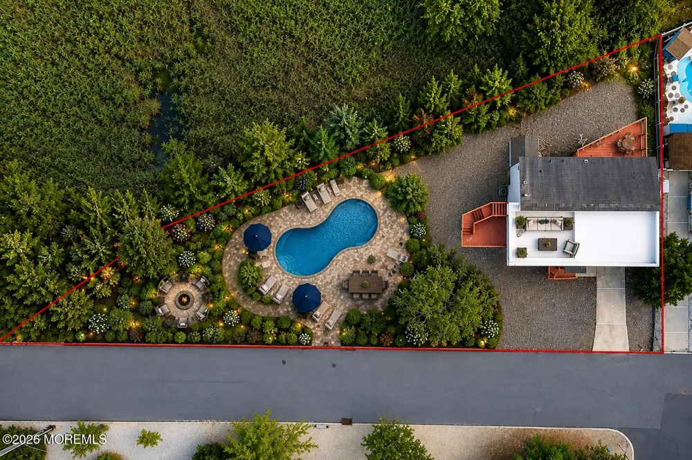 369 Tuscarora Avenue Waretown, NJ 08758