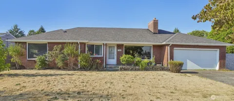 3206 NE 49th Street