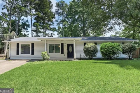 3733 Memorial PKWY NW