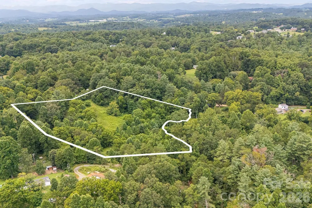99999 Mid Court Drive Asheville, NC 28804