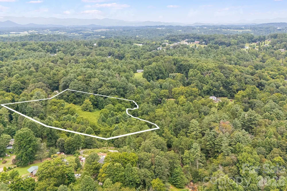 99999 Mid Court Drive Asheville, NC 28804