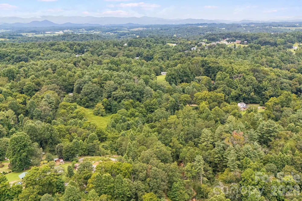 99999 Mid Court Drive Asheville, NC 28804