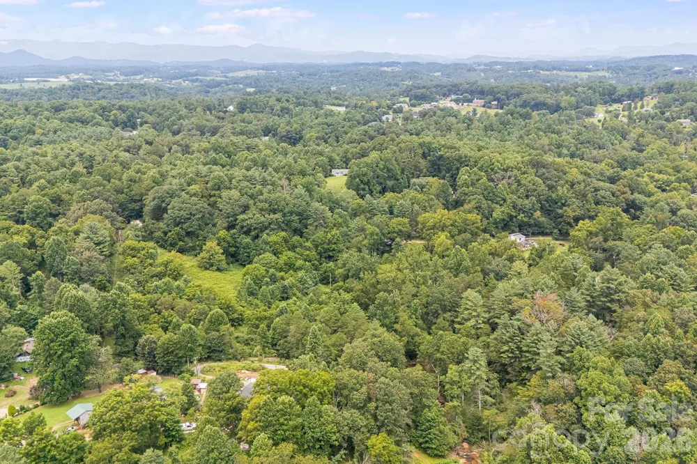 99999 Mid Court Drive Asheville, NC 28804
