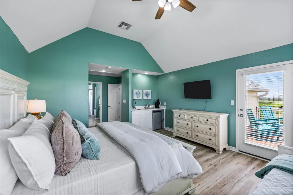 3241 Castle Drive Port Bolivar, TX 77650