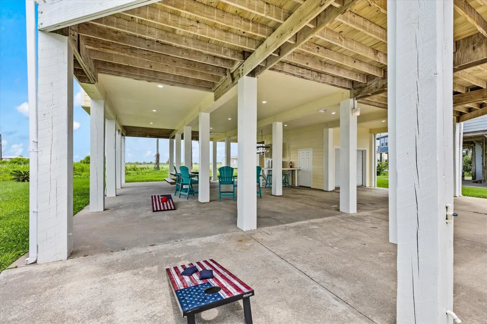 3241 Castle Drive Port Bolivar, TX 77650