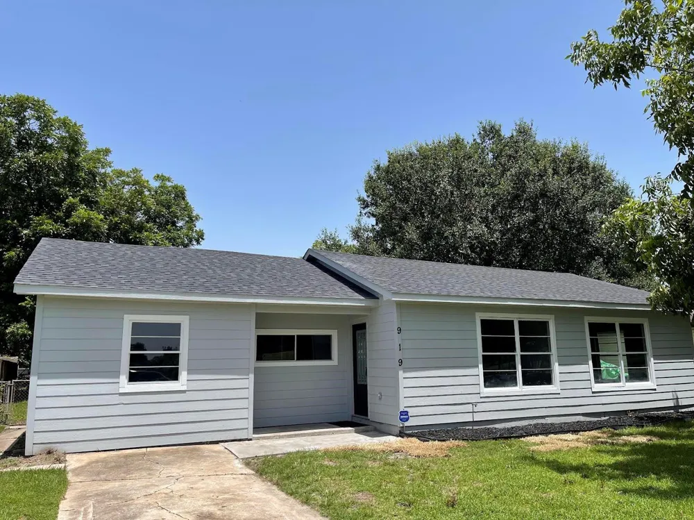 919 Foster Avenue Pasadena, TX 77506