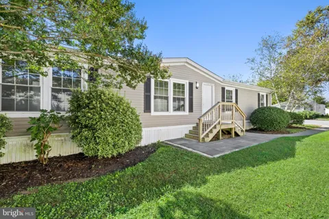 37706 E SHADY DRIVE