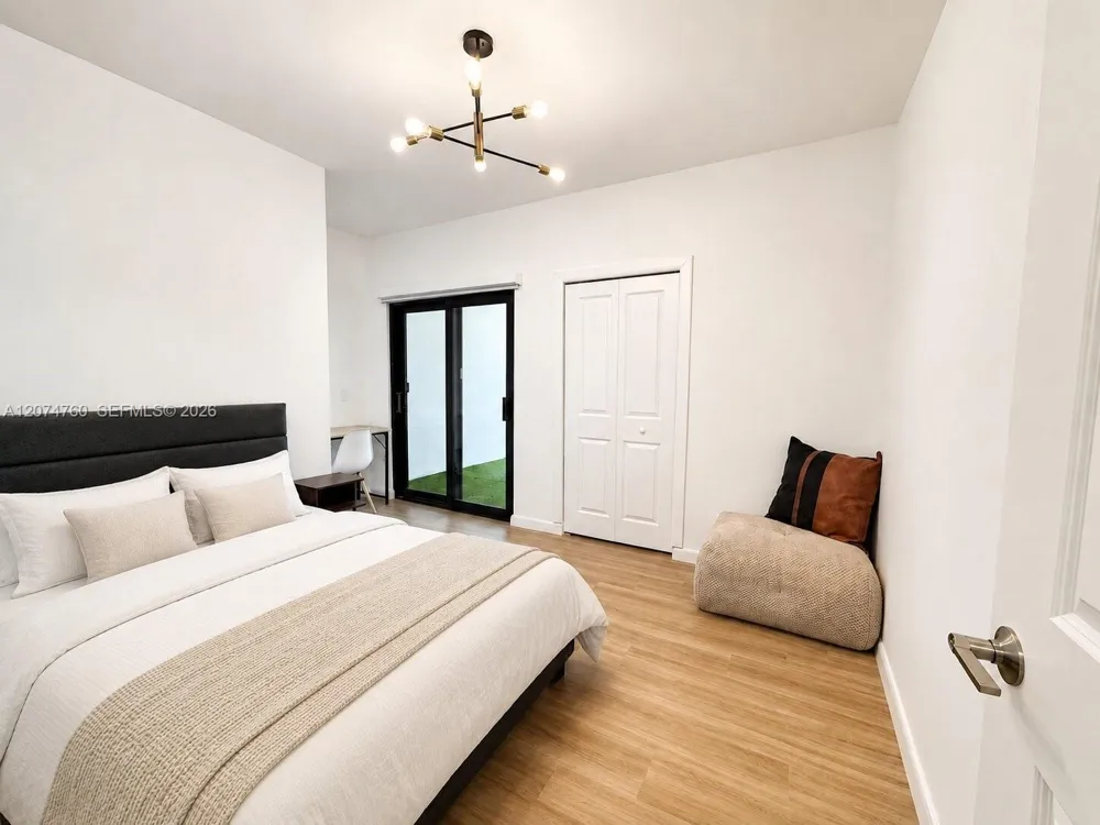 2511 Pierce St #7 Hollywood, FL 33020