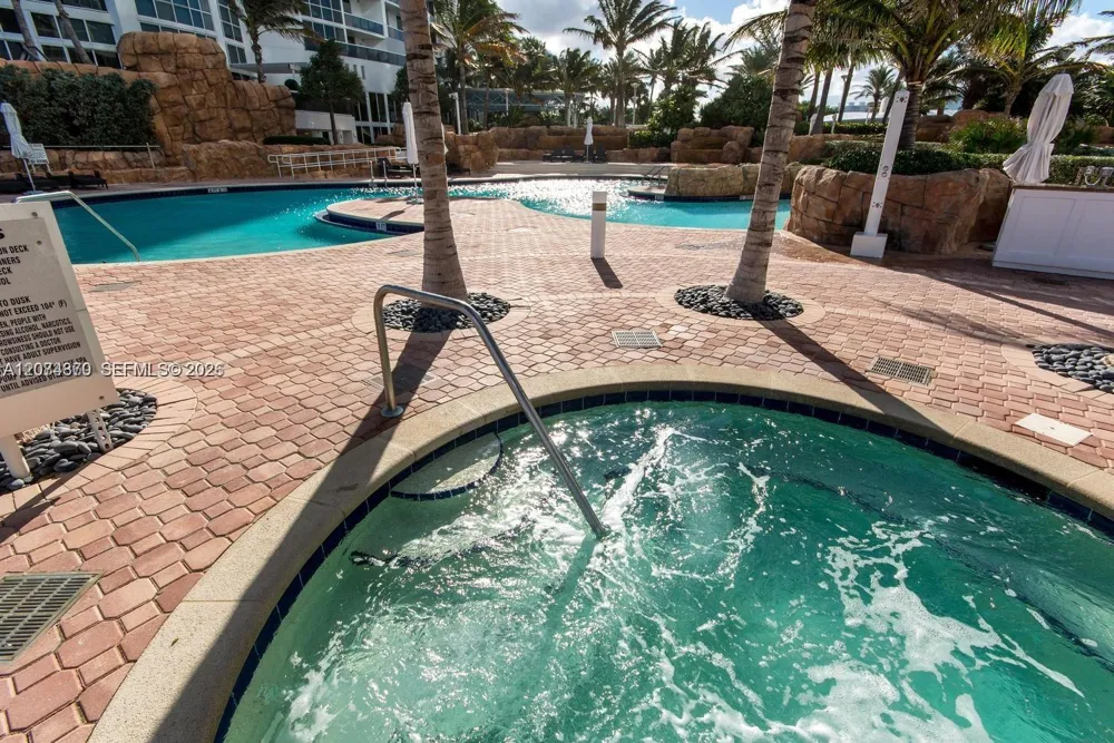 18201 Collins Ave #4409 Sunny Isles Beach, FL 33160