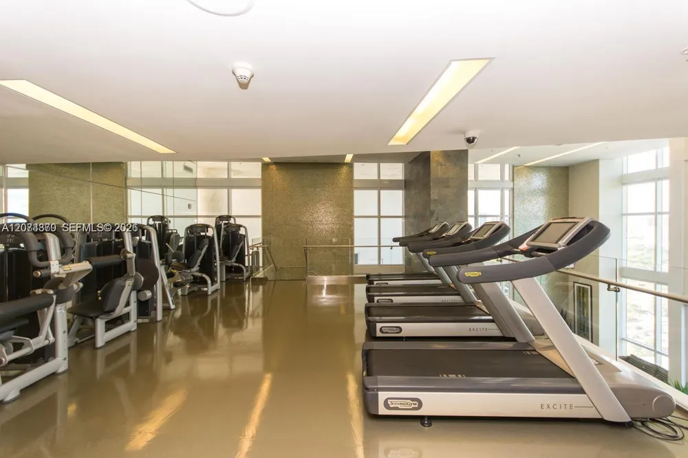 18201 Collins Ave #4409 Sunny Isles Beach, FL 33160