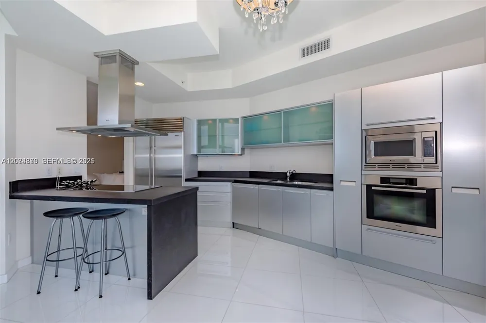 18201 Collins Ave #4409 Sunny Isles Beach, FL 33160
