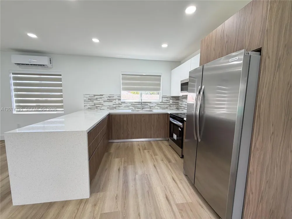 311 SW 27th Ave #317 Miami, FL 33135