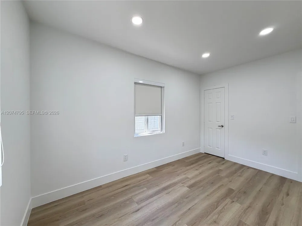 311 SW 27th Ave #317 Miami, FL 33135