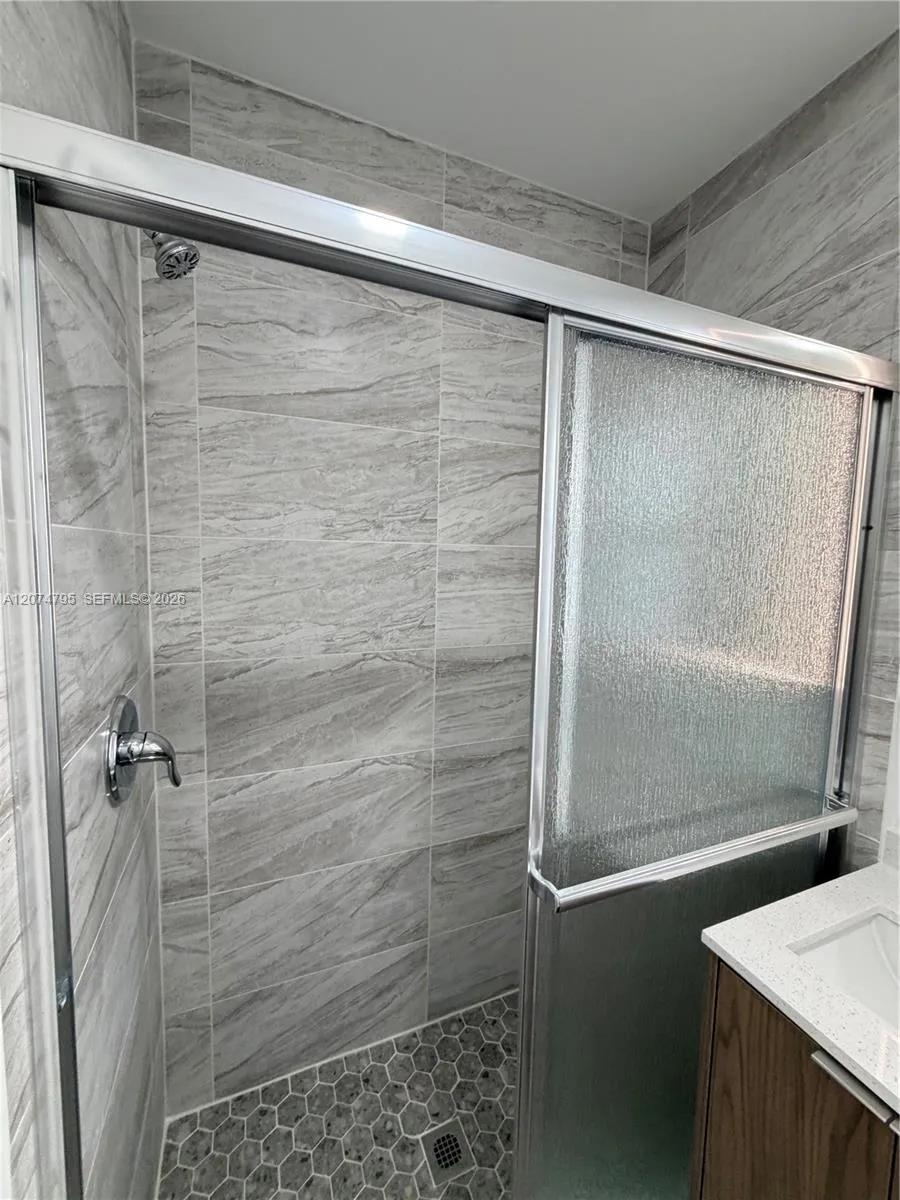 311 SW 27th Ave #317 Miami, FL 33135