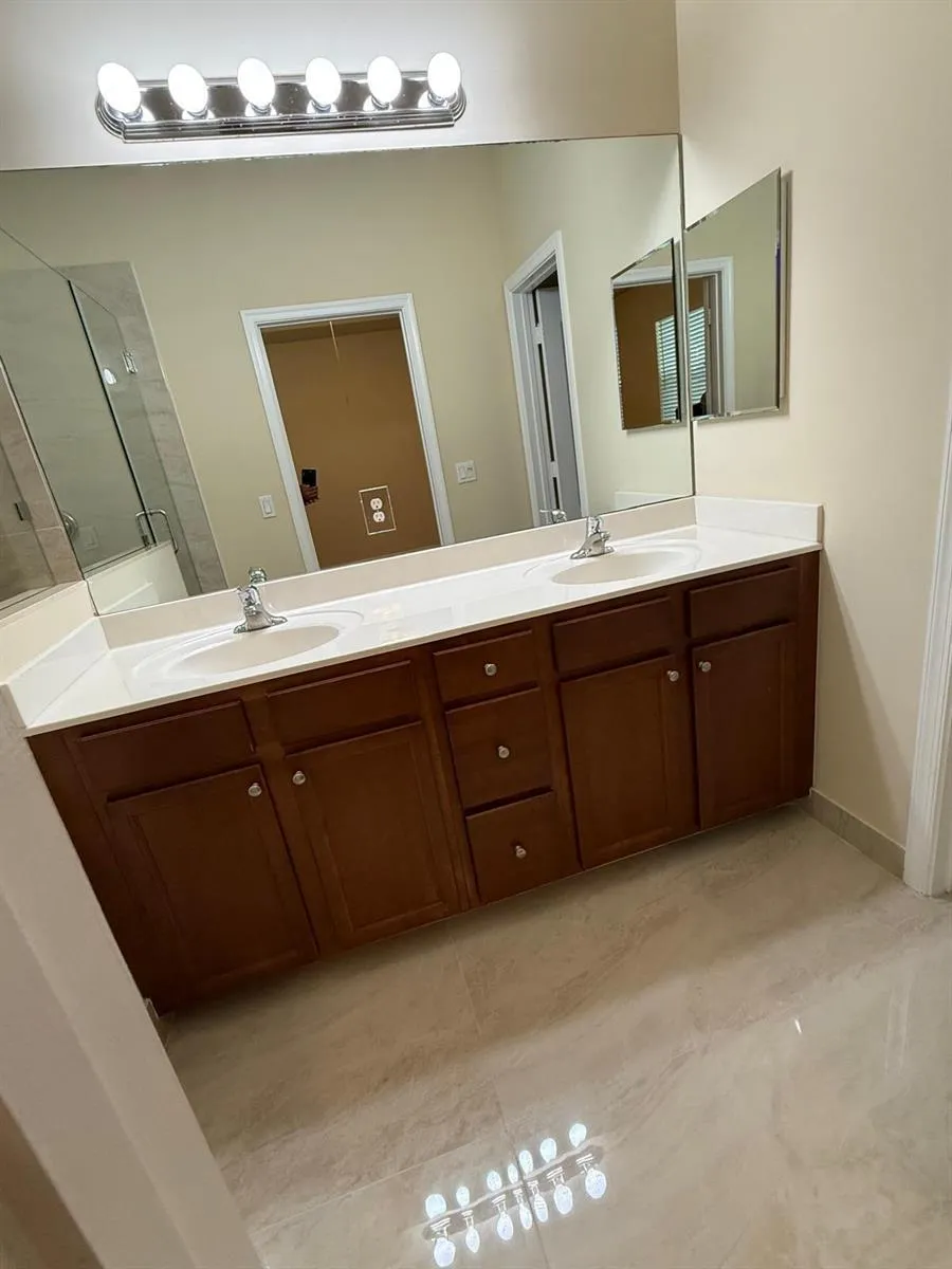 5037 Ashley River Road #5037 West Palm Beach, FL 33417