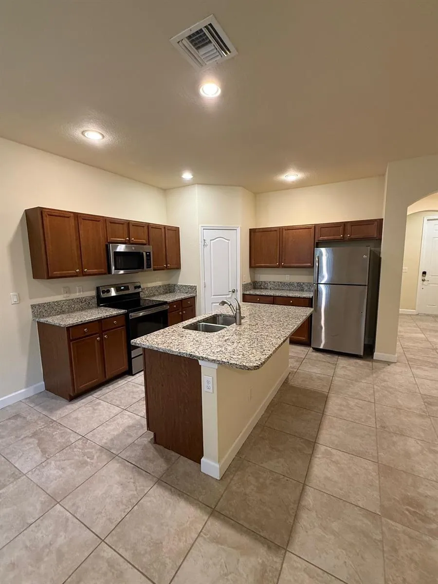 5037 Ashley River Road #5037 West Palm Beach, FL 33417