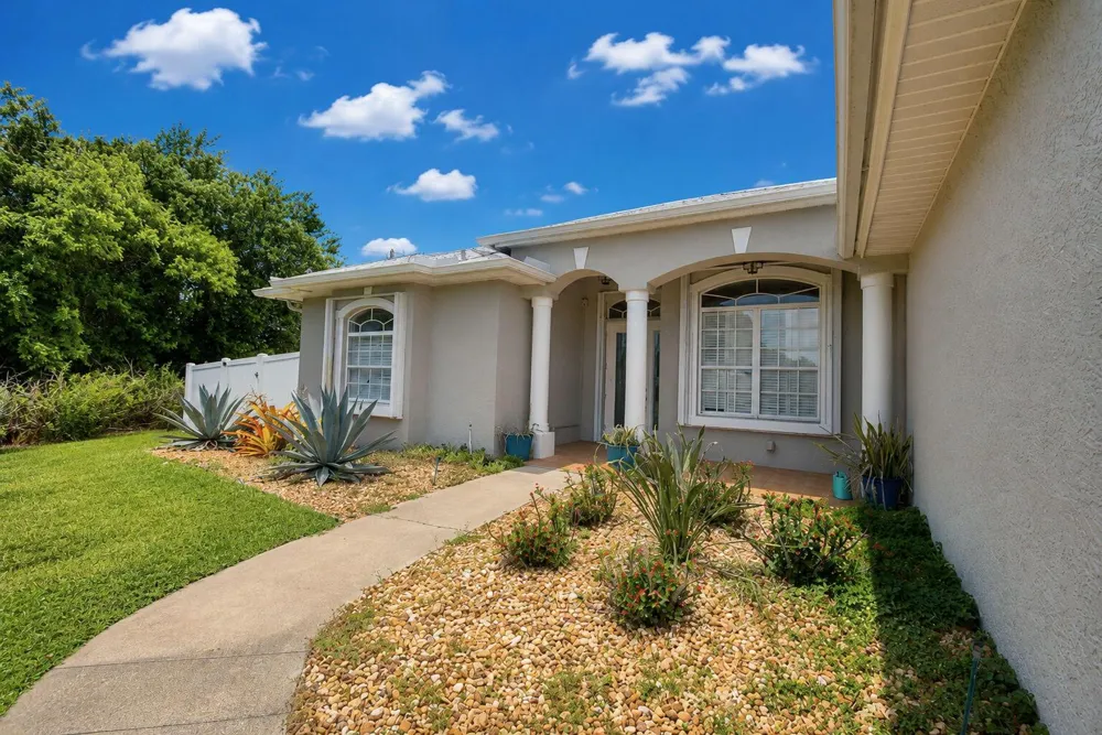 4521 SW IMAGE DRIVE Port St. Lucie, FL 34953