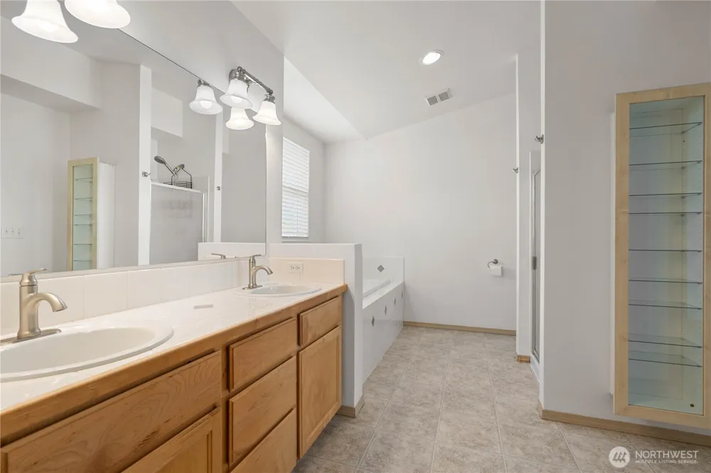 11324 176th Avenue E Bonney Lake, WA 98391