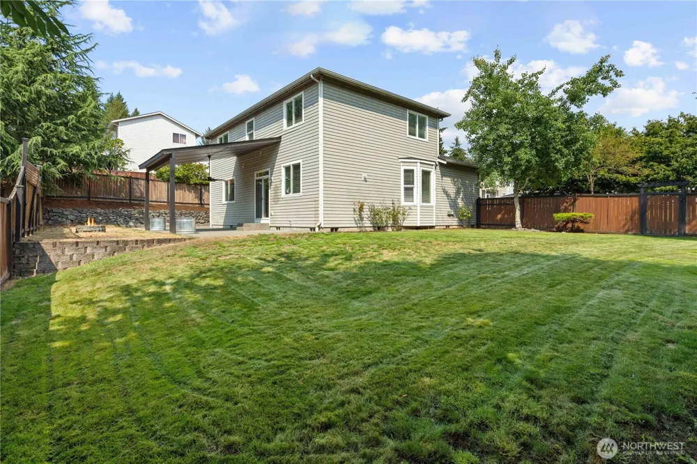 11324 176th Avenue E Bonney Lake, WA 98391