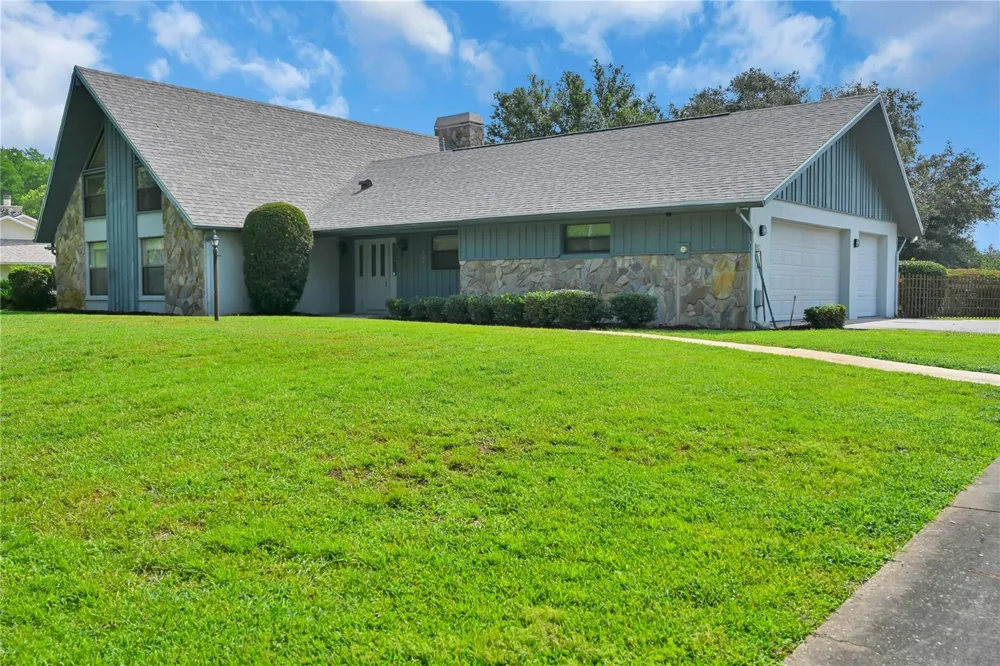 821 GOLF COURSE DRIVE Crystal River, FL 34429