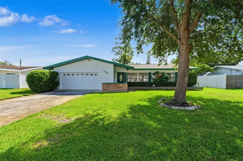 981 STEPHEN FOSTER DRIVE