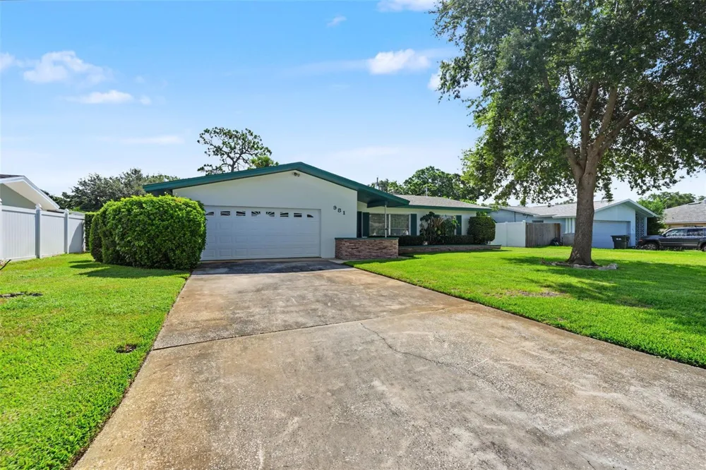 981 STEPHEN FOSTER DRIVE Largo, FL 33771