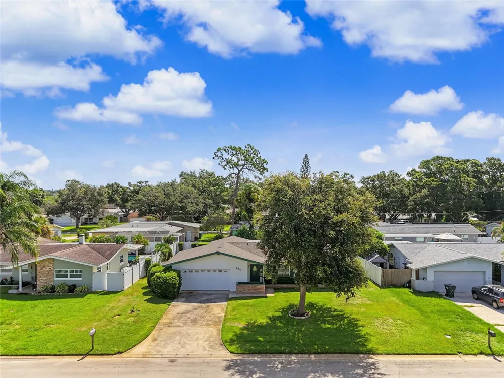 981 STEPHEN FOSTER DRIVE Largo, FL 33771