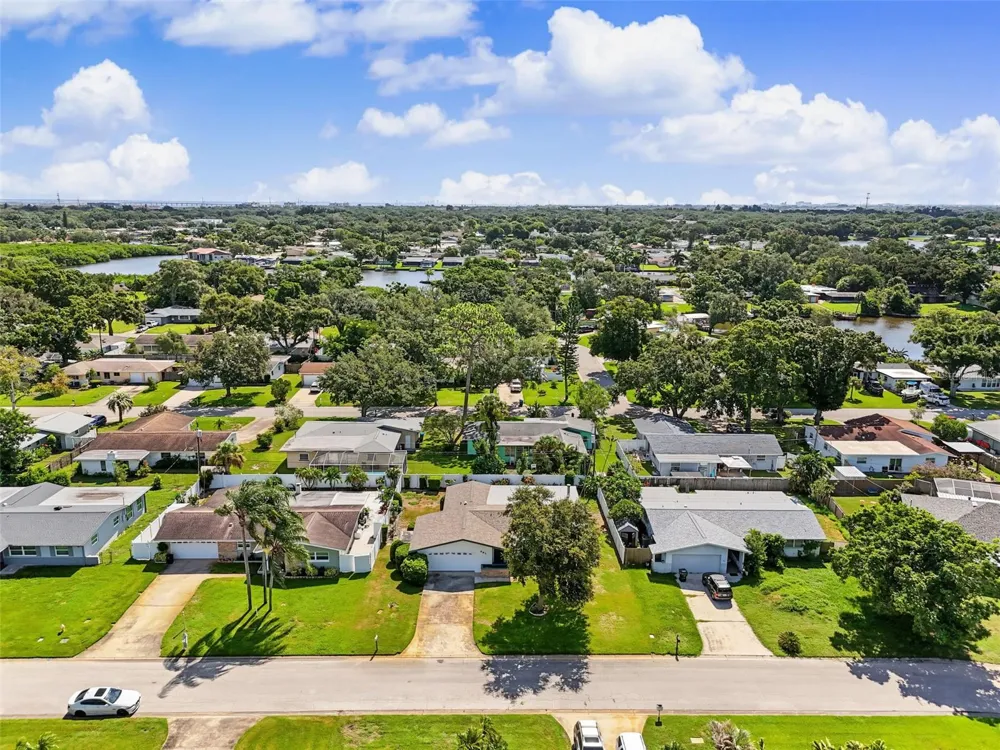 981 STEPHEN FOSTER DRIVE Largo, FL 33771