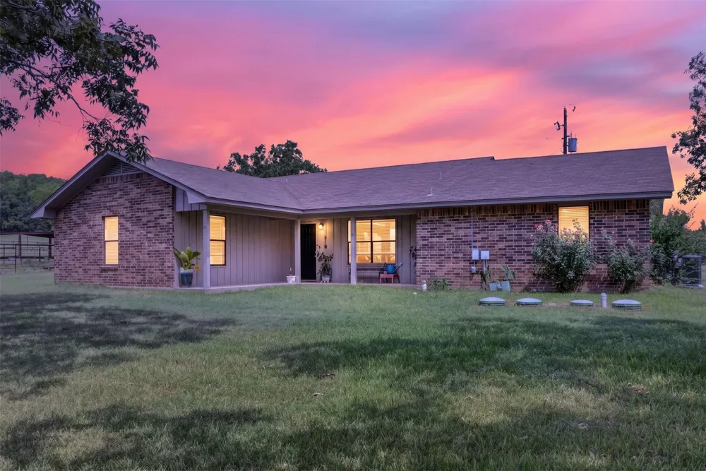 6834 Fm 1795 Gilmer, TX 75644