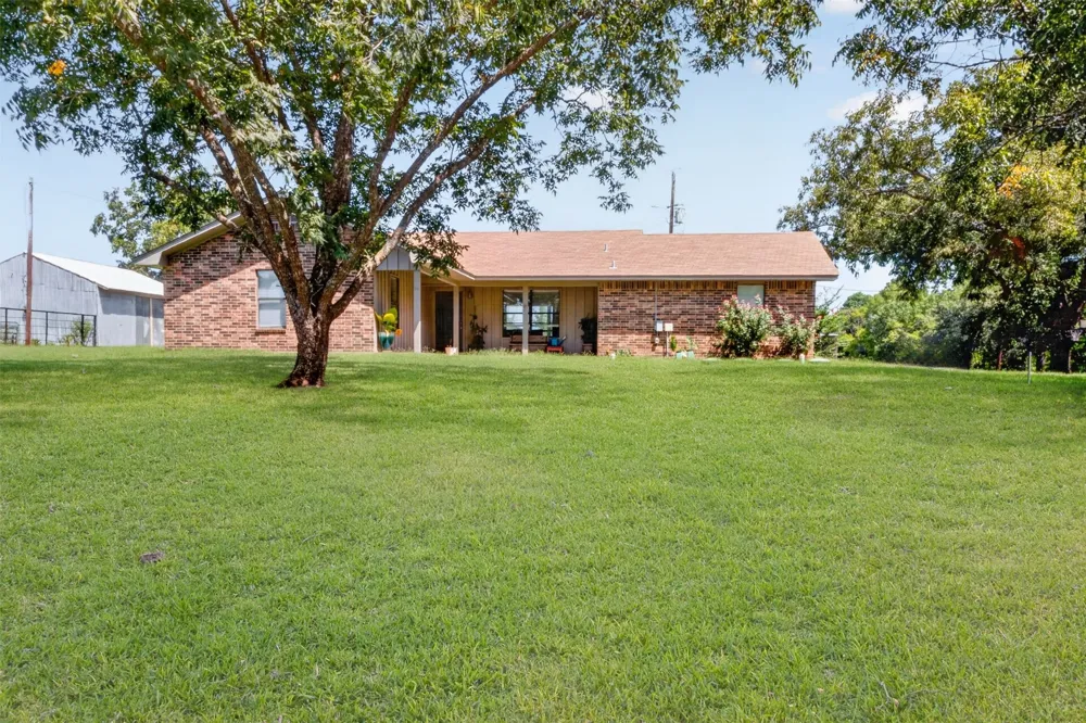 6834 Fm 1795 Gilmer, TX 75644