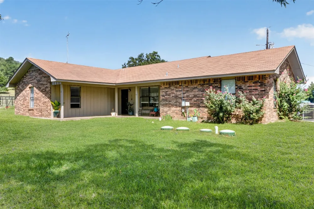 6834 Fm 1795 Gilmer, TX 75644