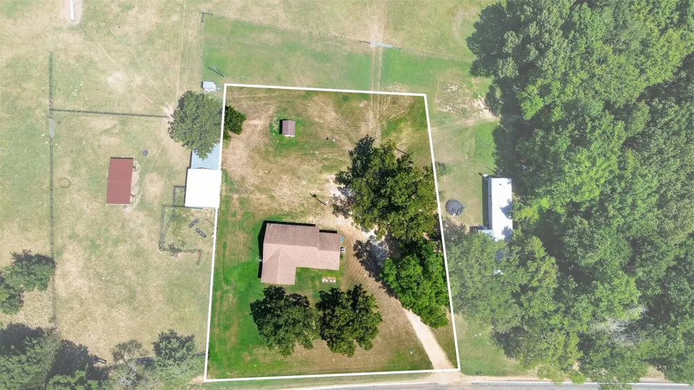 6834 Fm 1795 Gilmer, TX 75644