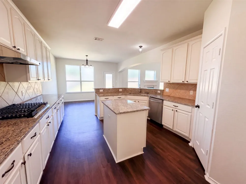 217 Green Acres Drive Murphy, TX 75094