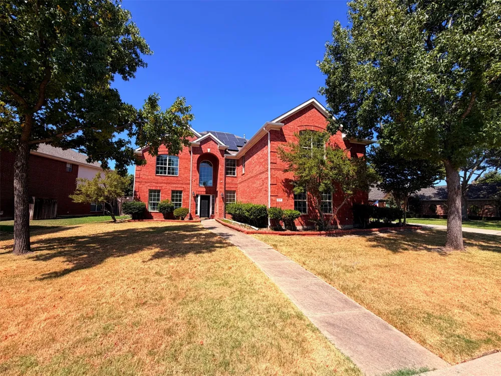 217 Green Acres Drive Murphy, TX 75094