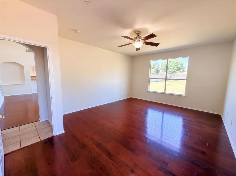 217 Green Acres Drive Murphy, TX 75094
