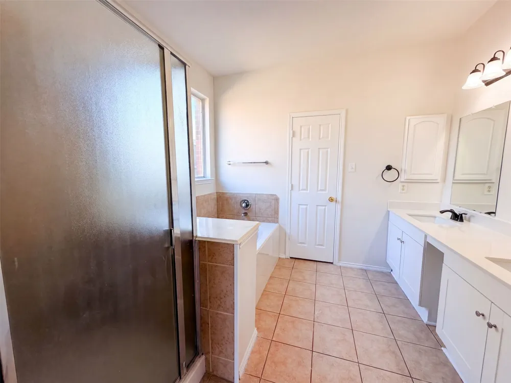 217 Green Acres Drive Murphy, TX 75094