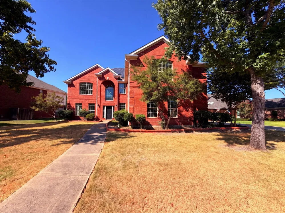 217 Green Acres Drive Murphy, TX 75094