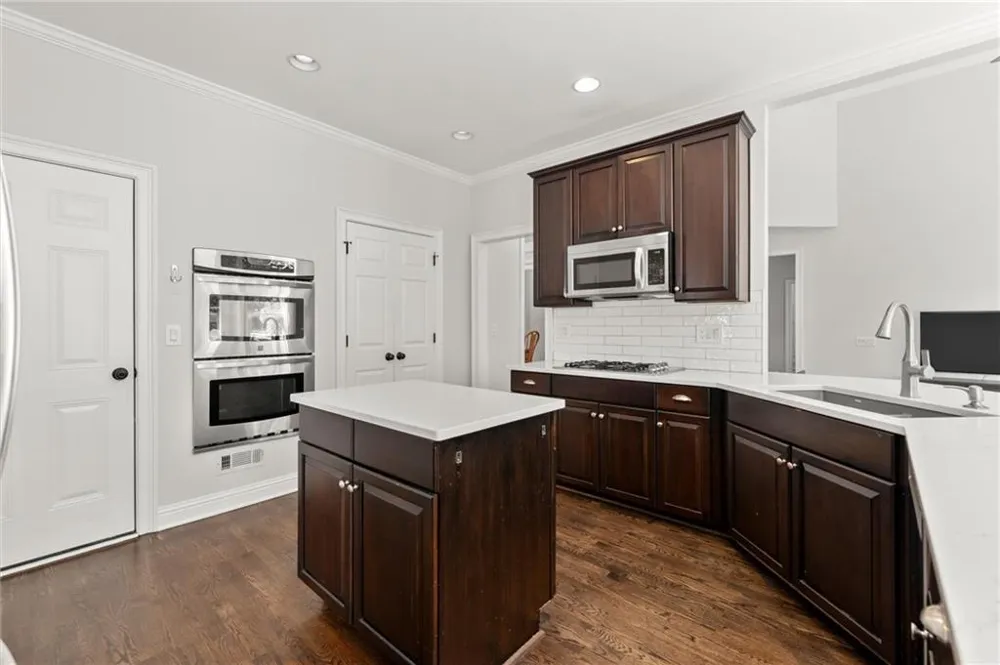 4107 Oberon Drive SE Smyrna, GA 30080