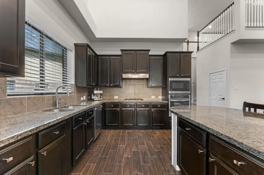 17805 Arapaho Hill Lane Humble, TX 77346