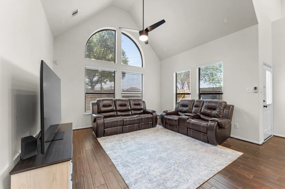 17805 Arapaho Hill Lane Humble, TX 77346