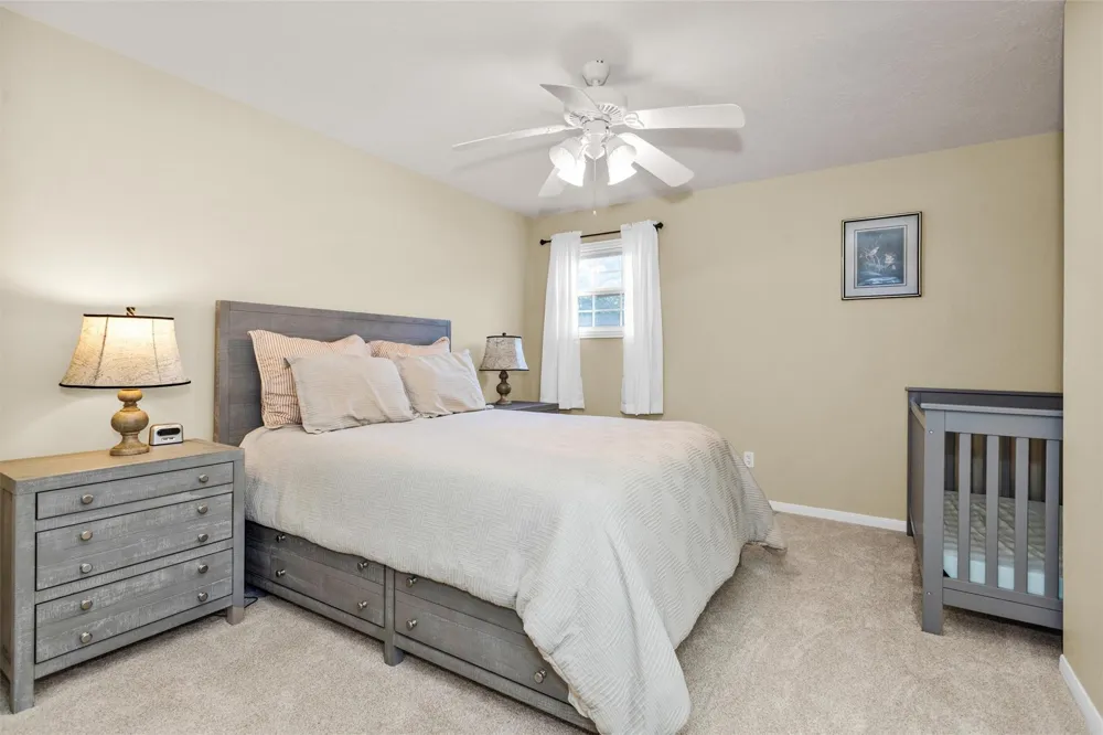 1502 Wimbledon Drive Huntsville, TX 77340